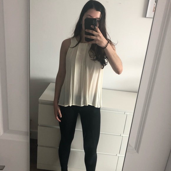 Forever 21 white blouse - Picture 3 of 6